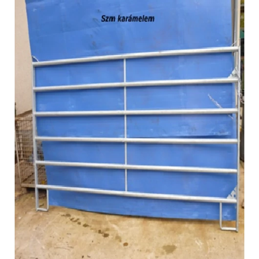 Karámelem borjúknak  3,05 méter hosszú